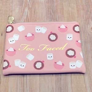 Too Faced “You’re so hot” Makeup Bag